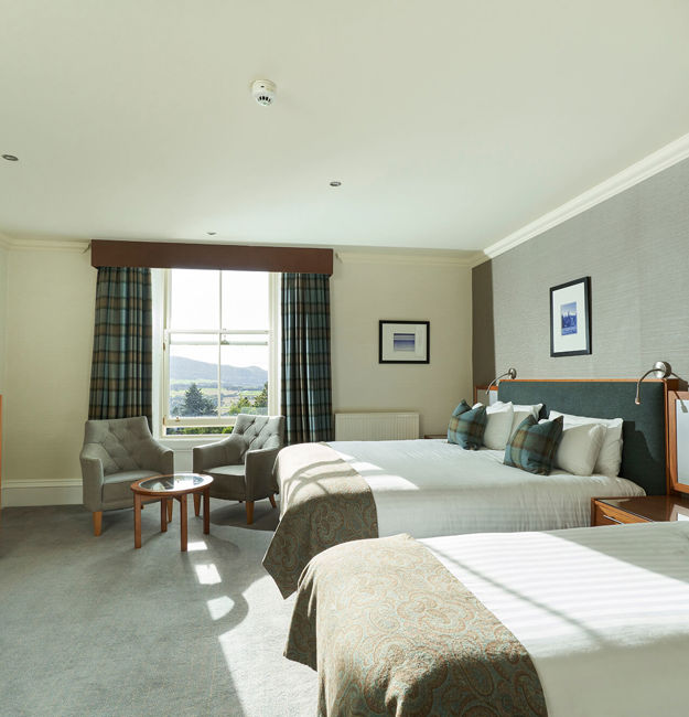 Family room for four